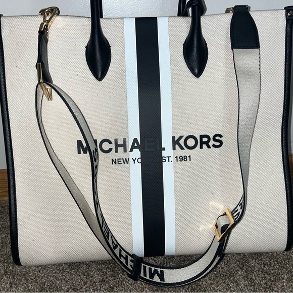 MICHAEL Michael Kors Handbags - Michael Kors Off-white & Black Large Tote